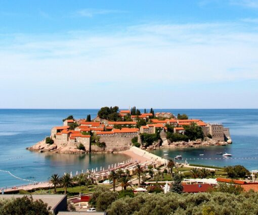 Montenegro Itinerary – 4 Days of Coast, Culture & Mountain Majesty