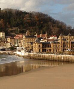 10 Days in Northern Spain: Coastal Cities, Mountain Peaks & Wine Country Roads