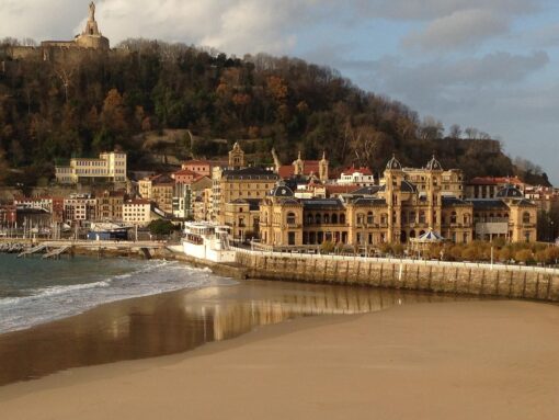10 Days in Northern Spain: Coastal Cities, Mountain Peaks & Wine Country Roads